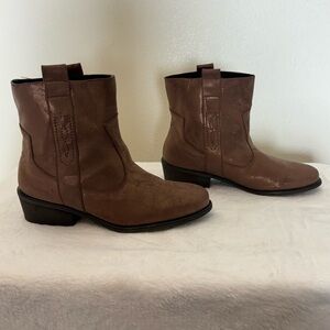 Charles by Charles David Brown Metallic Leather Boots Size 9.5